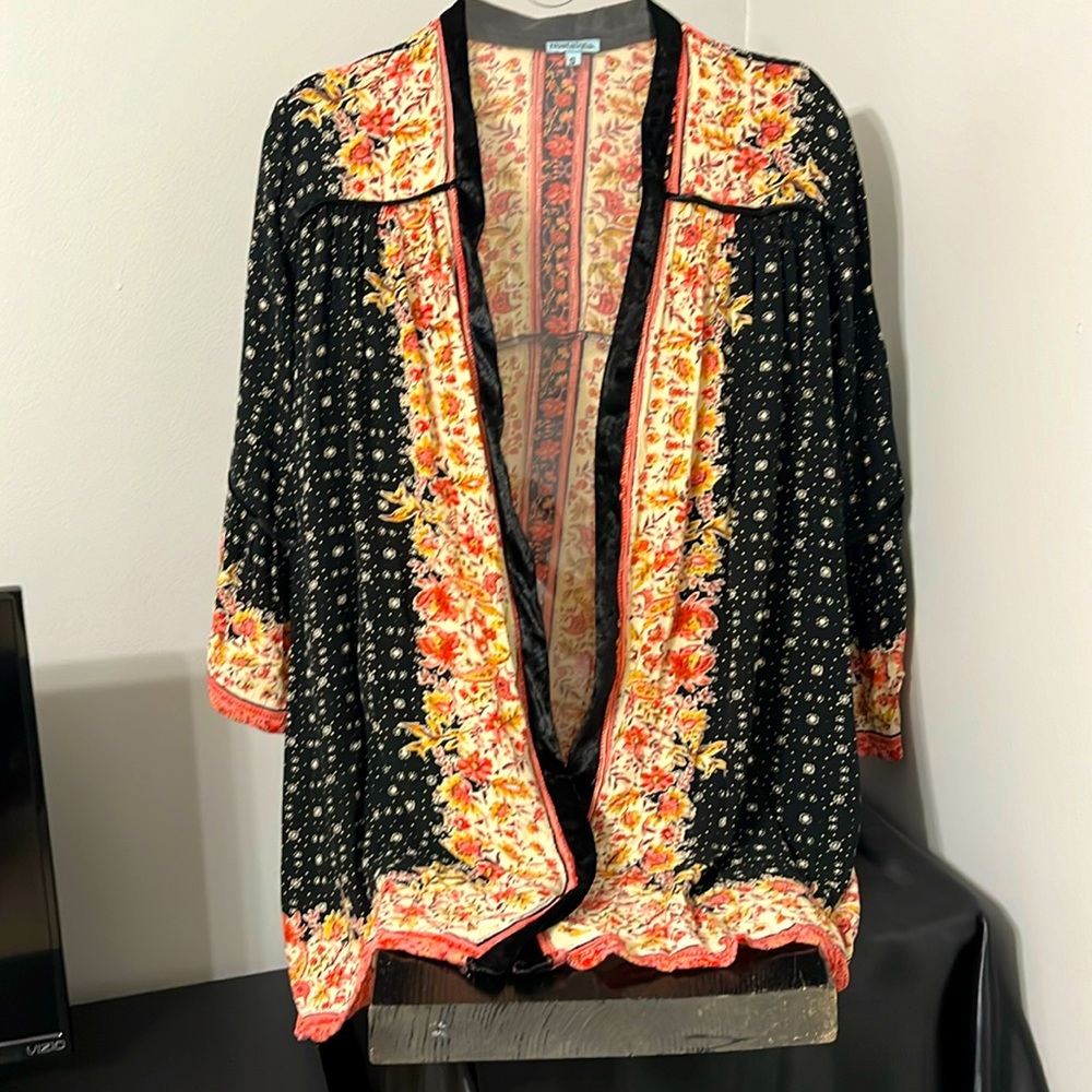 Nostalgia kimono/cover up size small